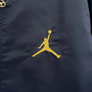 Corta Vento Jordan Azul com Dourado - 2024